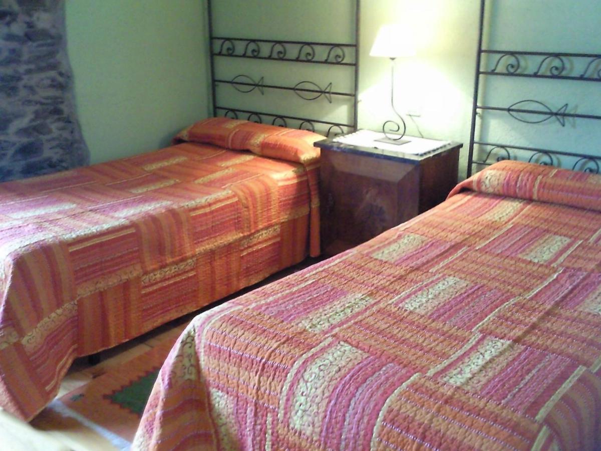 Hotel Rural El Urogallo Murias de Paredes Rum bild